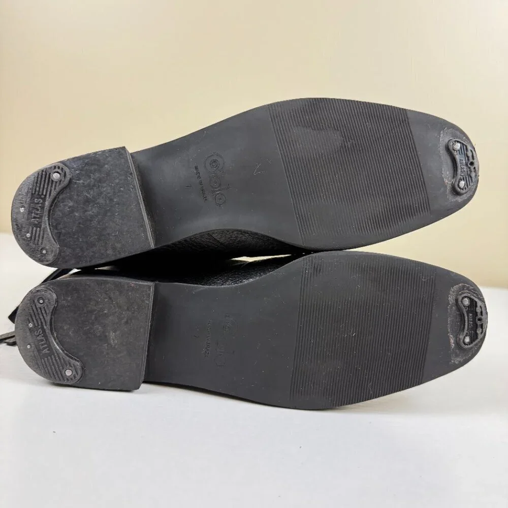 EUC Golo Schrunch Full Grain Black Pebbled Leather Ankle Booties